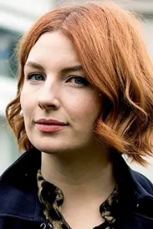 Alice Levine como: Ela mesma