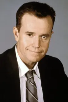 Steve Hytner como: Roger Bodder