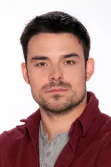 Jesse Hutch como: Derek