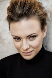 Magdalena Boczarska como: Anna Barczyk