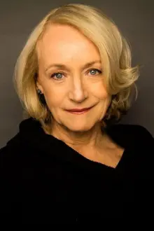 Rosemary Dunsmore como: Cynthia