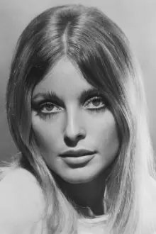 Sharon Tate como: Self (archive footage)