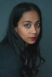 Anjana Vasan como: Gladys Moss