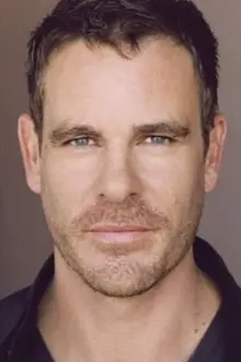 Aaron Jeffery como: The Ghoul