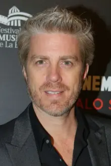 Kyle Eastwood como: 