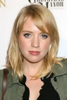 Alexz Johnson como: Erin Ulmer