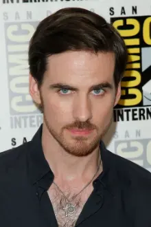 Colin O'Donoghue como: Gordon Cooper