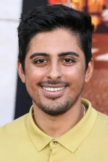 Karan Brar como: Sanjay 'Jay' Tawde (voice)