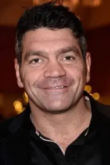 Spencer Wilding como: Grendels Father