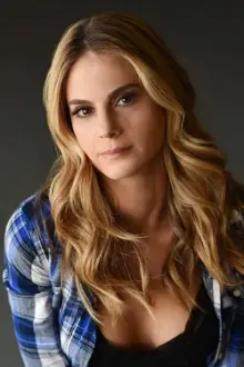 Kelly Kruger como: Tasha