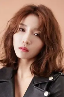 이초희 como: Min Soo Jin