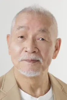 Kenichi Ogata como: Kuro (voice)
