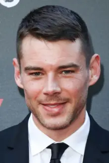 Brian J. Smith como: Chappy