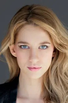 Yael Grobglas como: Petra Solano