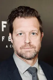 David Leitch como: Frank Sledge