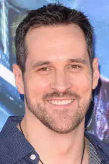 Travis Willingham como: Fjord (voice)