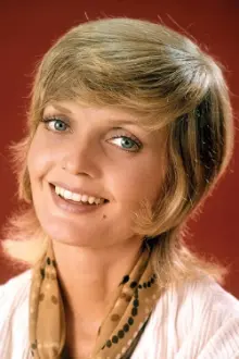 Florence Henderson como: Carol Ann Tyler Martin Brady