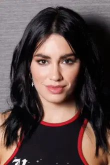 Lali Espósito como: Camila