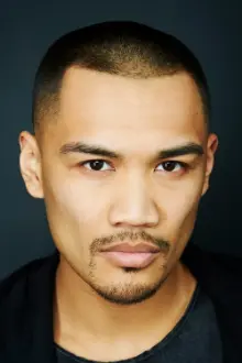 Alex Mallari Jr. como: Sergeant 'King' Kingston