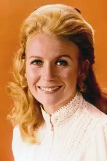 Juliet Mills como: Sally