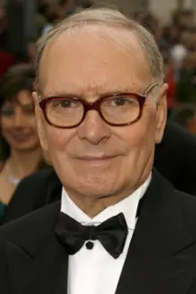 Ennio Morricone como: 