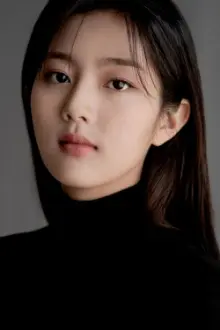 Shin Eun-soo como: Han Yi-Seul