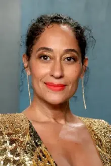 Tracee Ellis Ross como: Rayna Bradshaw