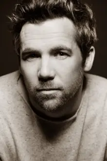 Patrick Brammall como: Steve Yunnane