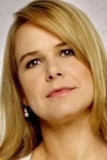 Nailea Norvind como: Lucía