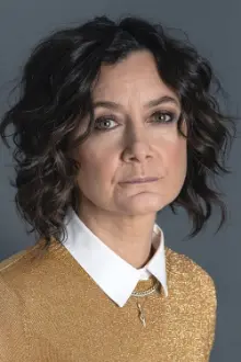 Sara Gilbert como: Sylvie Cooper