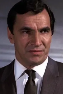 Mark Lenard como: Eberhard Hoffman