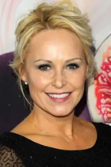 Josie Bissett como: Olivia Pershing