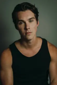 Jeremy Shada como: Himself / Various