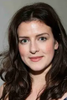 Aisling Loftus como: Queenie Buxton