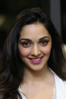 Kiara Advani como: Sarah