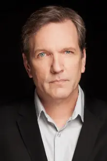 Martin Donovan como: Thomas Ludens