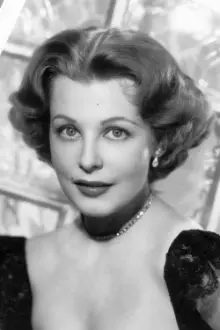 Arlene Dahl como: Lucia Corlane