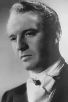 Eric Portman como: Doctor Burnet