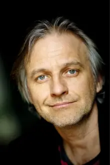 Björn Kjellman como: Anders Schyman