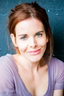 Julia Chantrey como: Heather (as Julia Chantry)