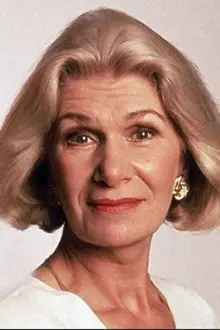 Sheila Allen como: Ellen