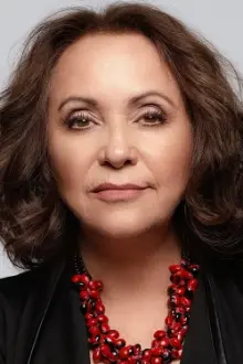 Adriana Barraza como: Maria