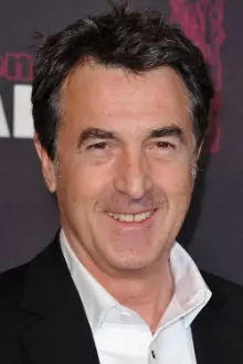 François Cluzet como: Jacques Fonzic
