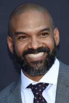 Khary Payton como: Craig Jones (voice)