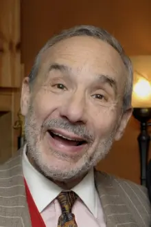 Lloyd Kaufman como: Announcer