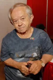 Felix Silla como: Twiki