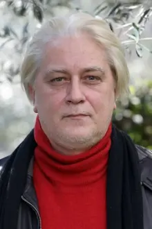 Tommaso Ragno como: Giancarlo Maroni