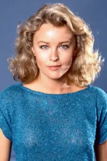 Faye Grant como: Julie Parrish