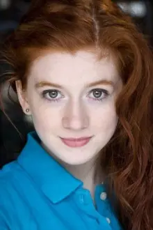 Ciara Baxendale como: Harriet Grange