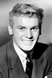 Tab Hunter como: Joe Hardy